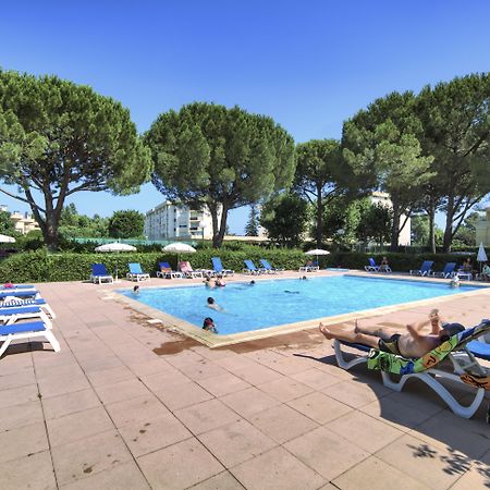 Residence Pierre & Vacances Les Jardins Ombrages Mandelieu Buitenkant foto