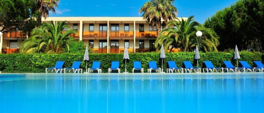 Residence Pierre & Vacances Les Jardins Ombrages Mandelieu Buitenkant foto